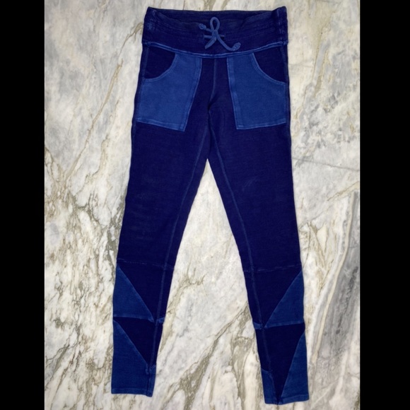 Free People Pants - FREE PEOPLE KYOTO Navy Pocket Sweatpants Leggings